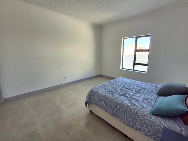 3 Bedroom Property for Sale in Britannia Bay Western Cape